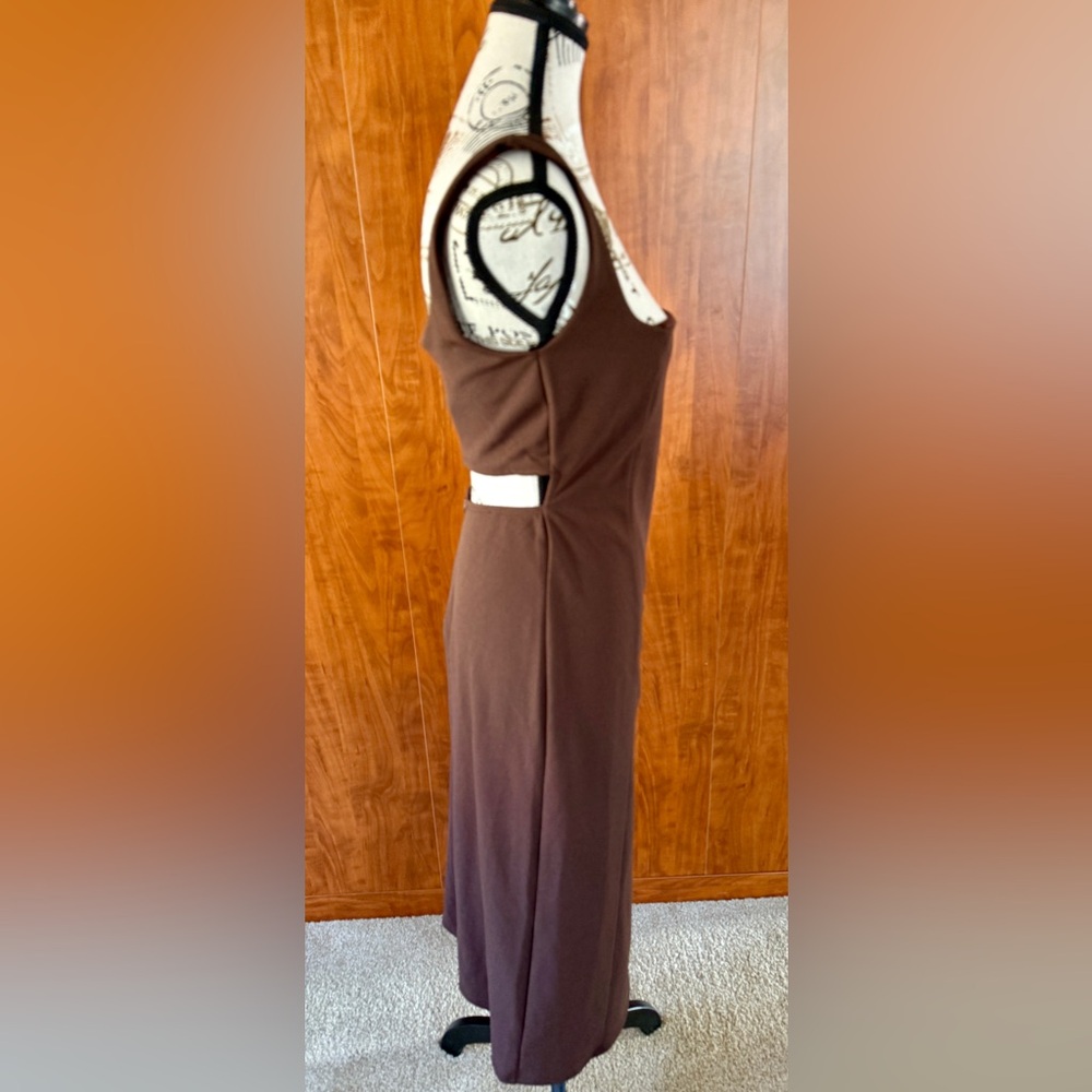 Lulu's Brown Midi Dress - Picture 4 of 8